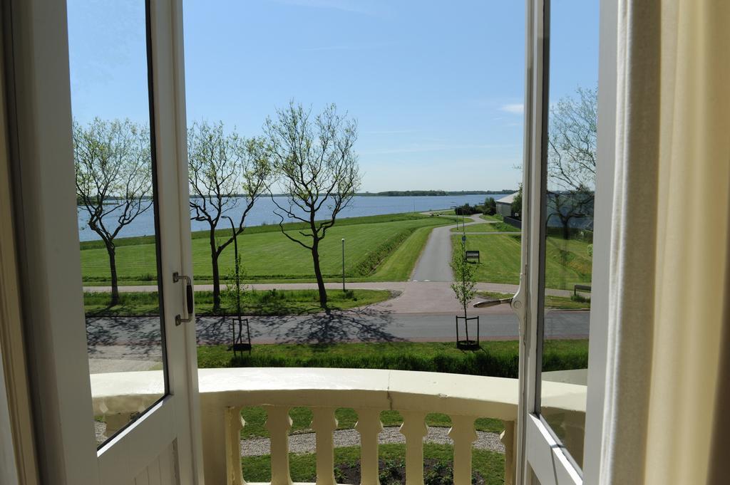 Moushouk Bed And Breakfast Oostwold  Экстерьер фото